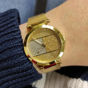Tommy Hilfiger 1781867 Lynn Quartz Gold Dial Gold Mesh Bracelet Watch For Women Tommy Hilfiger