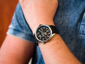 Hugo Boss 1513820 Globetrotter Black Dial Black Silicone Strap Watch for Men Hugo Boss