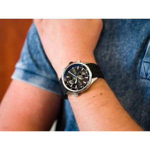 Hugo Boss 1513820 Globetrotter Black Dial Black Silicone Strap Watch for Men Hugo Boss