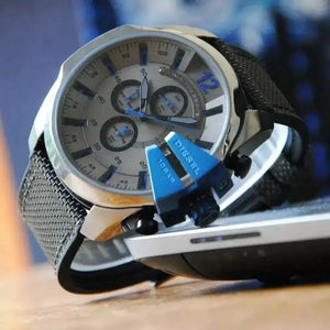 Diesel Mega Chief Quartz Chronograph Men's Watch DZ4500 - Watch Enclave