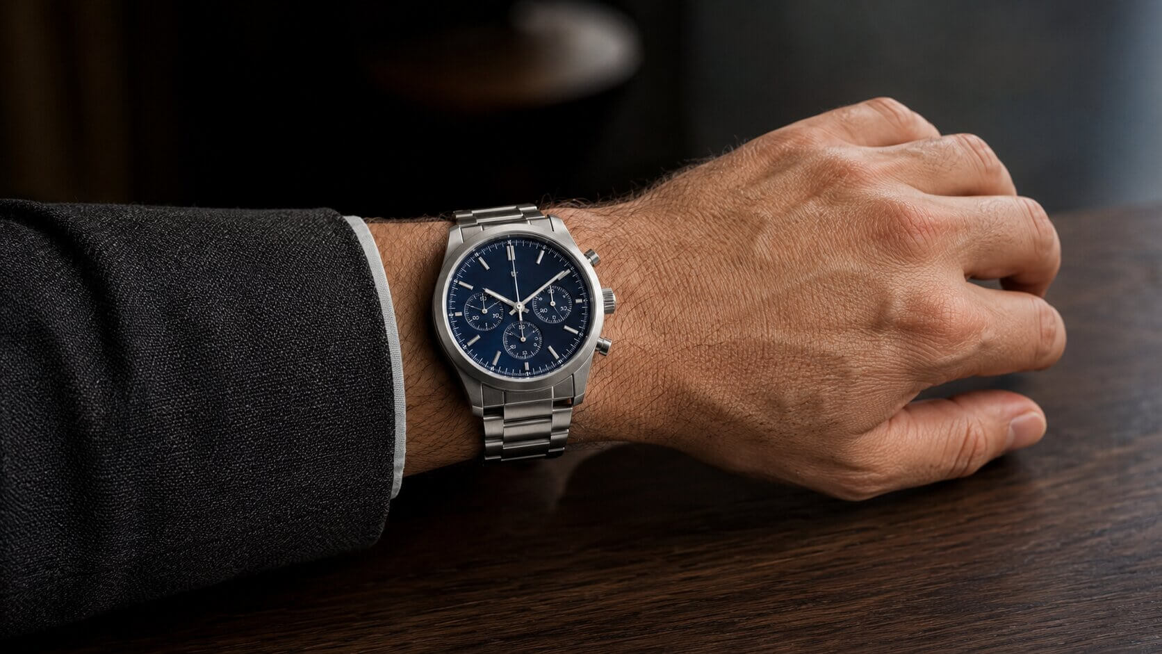 Best Watches for Large Wrists: 6 Men's Picks in the UK (2026) - Watch Enclave