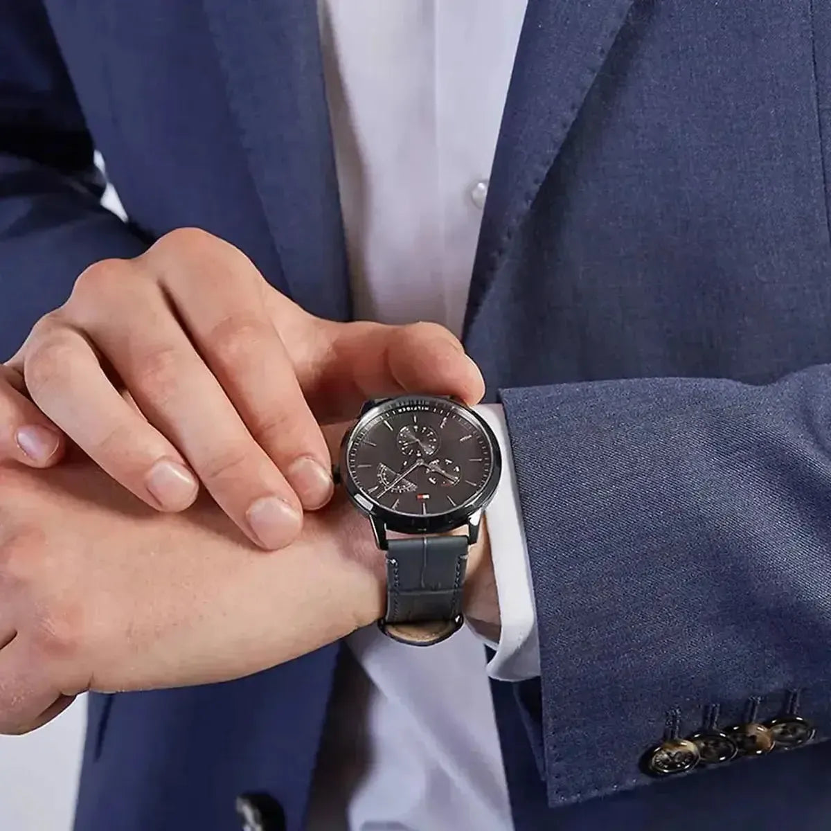 Tommy Hilfiger 1710388 Brad Chronograph Quartz Grey Dial Grey Leather Strap Watch For Men Tommy Hilfiger