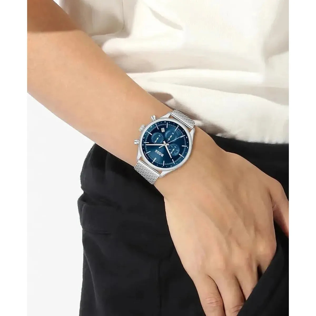 Hugo Boss 1514052 Gregor Chronograph Blue Dial Silver Mesh Bracelet Watch For Men Hugo Boss