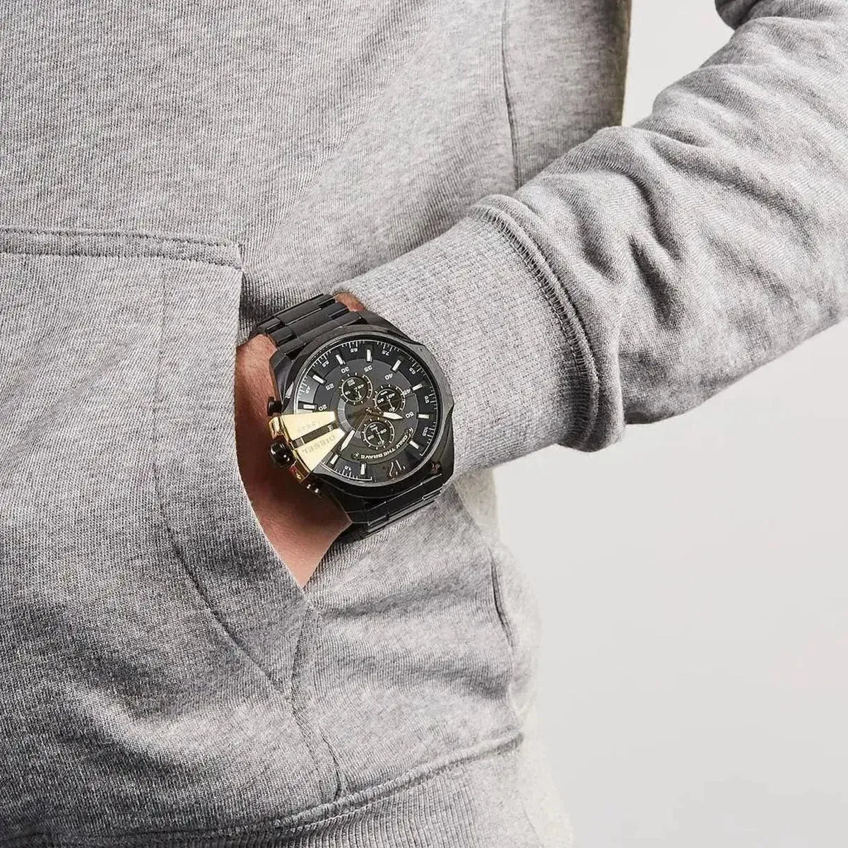 Diesel Mega Chief Chronograph Quartz Men's Watch DZ4338 - Watch Enclave