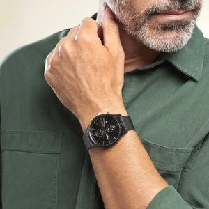 Hugo Boss 1513811 Associate Black Dial Black Mesh Bracelet Watch for Men Hugo Boss