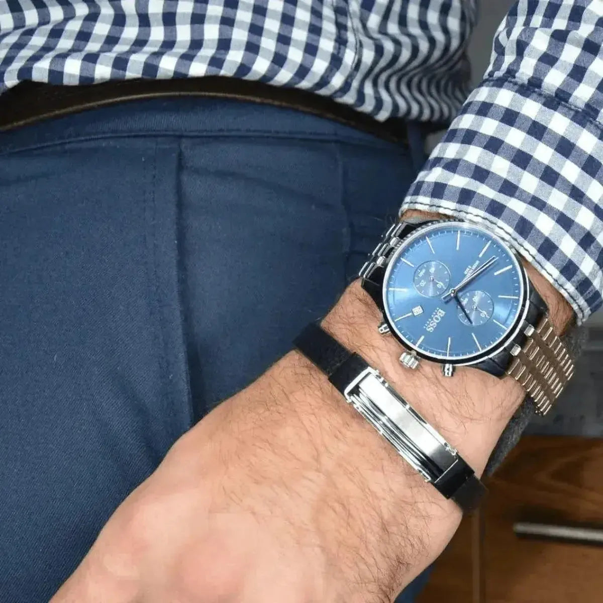 Hugo Boss 1513839 Associate Blue Dial Silver Steel Strap Watch for Men Hugo Boss