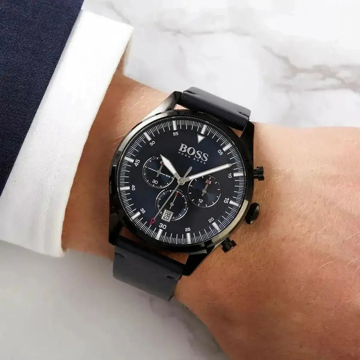Hugo Boss Pioneer Chronograph Quartz Men's Watch HB1513711 - Watch Enclave