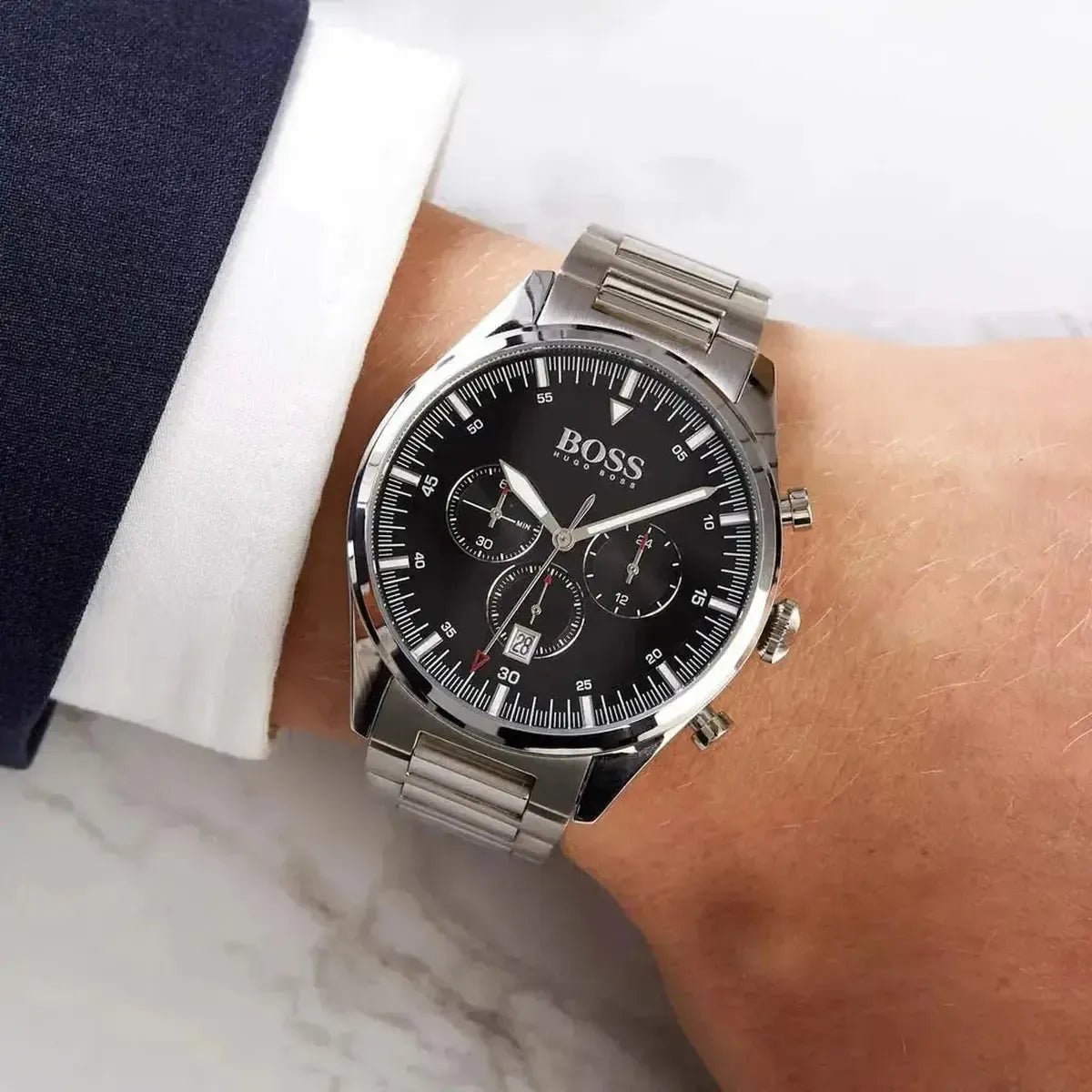 Hugo Boss Pioneer Chronograph Quartz Men's Watch HB1513712 - Watch Enclave