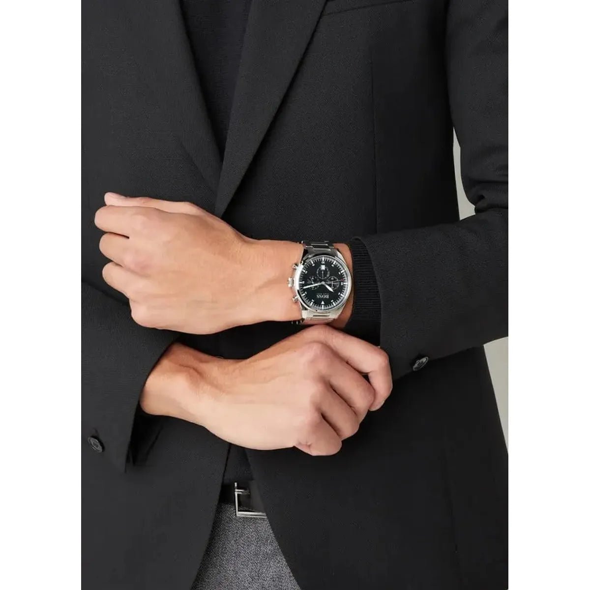 Hugo Boss Pioneer Chronograph Quartz Men's Watch HB1513712 - Watch Enclave