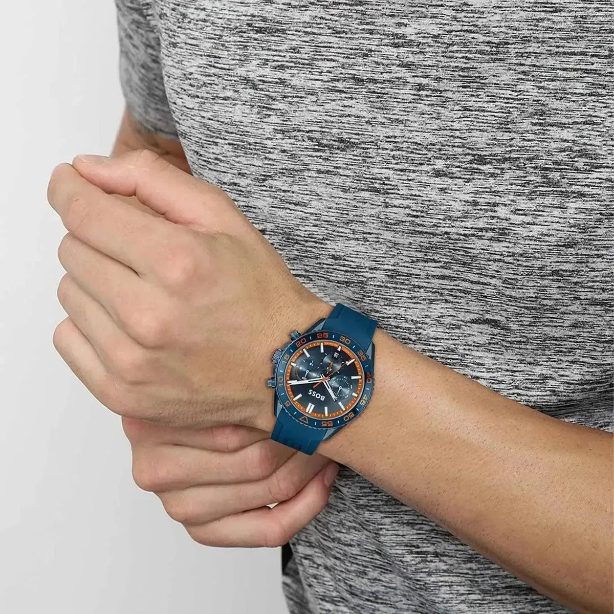 Hugo Boss Runner Quartz Men's Watch HB1514142 - Watch Enclave