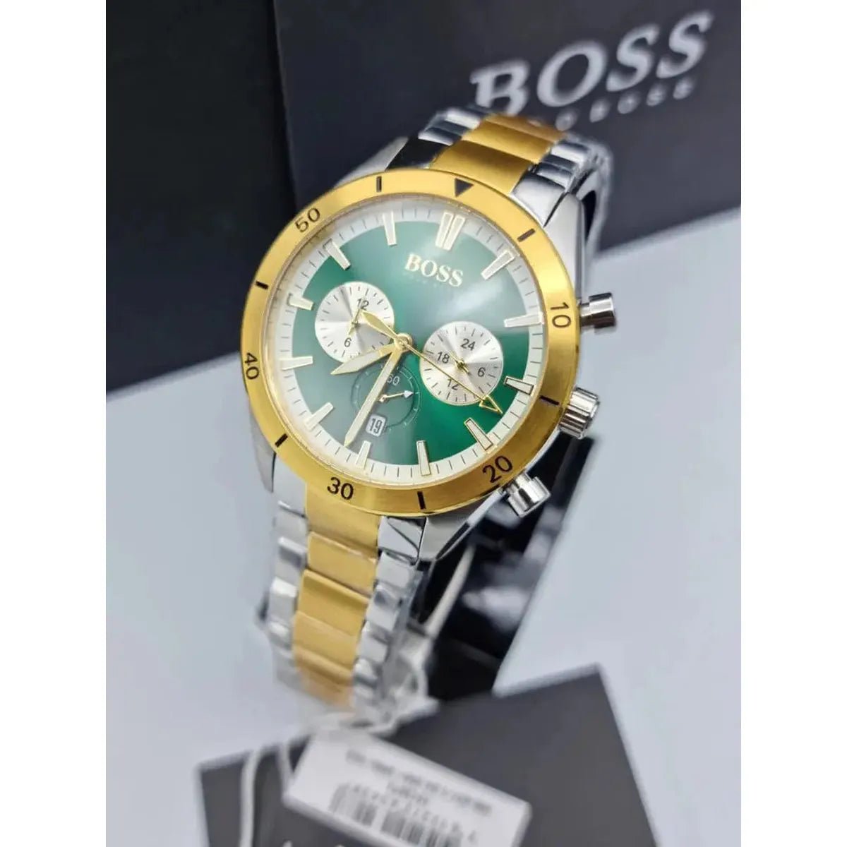 Hugo Boss Santiago Chronograph Quartz Men's Watch HB1513872 - Watch Enclave