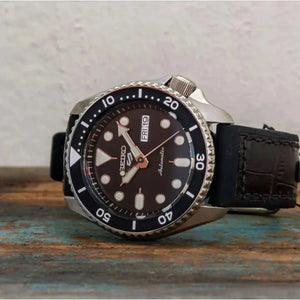 Seiko 5 Sports Automatic Men's Watch SRPD55K2 - Watch Enclave