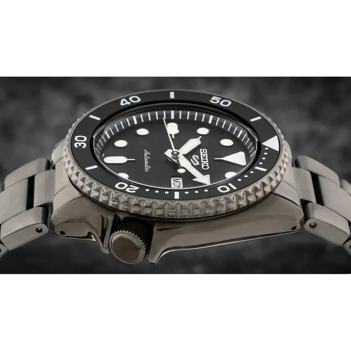 Seiko 5 Sports Automatic Men's Watch SRPD65K1 - Watch Enclave