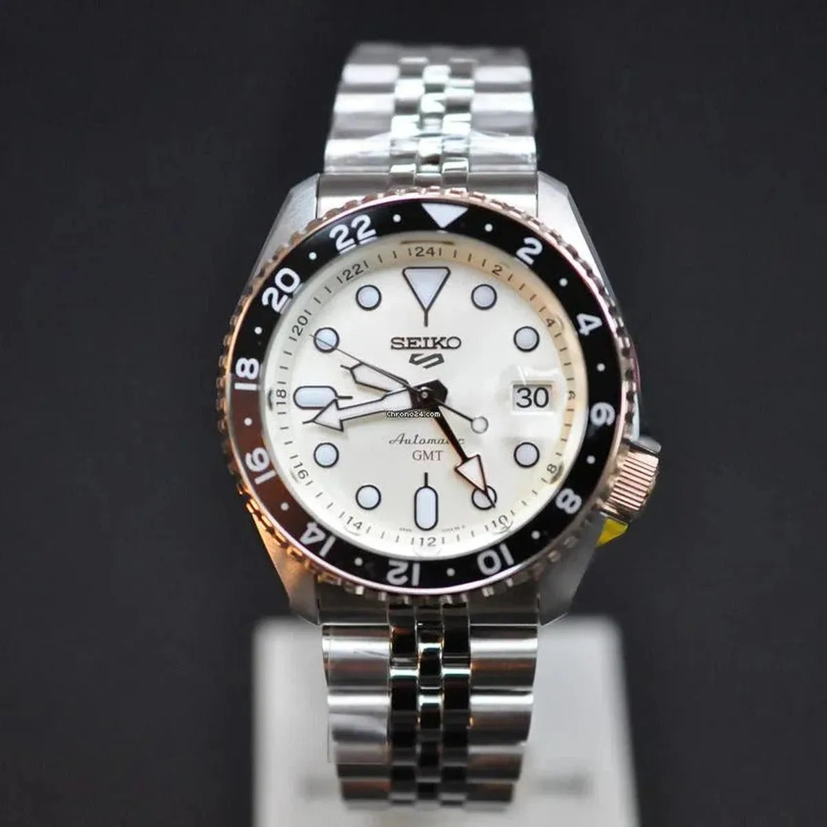 Seiko 5 Sports SKX GMT Asian Exclusive Limited Edition Automatic Men's Watch SSK046K1 - Watch Enclave