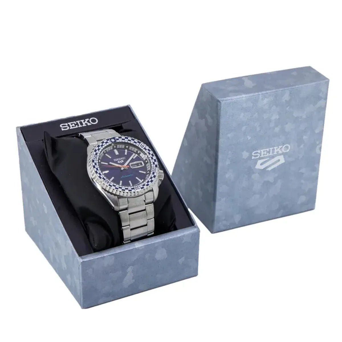 Seiko 5 Sports SKX Series 'Checker Flag' Special Edition Automatic Men's Watch SRPK65K1 - Watch Enclave