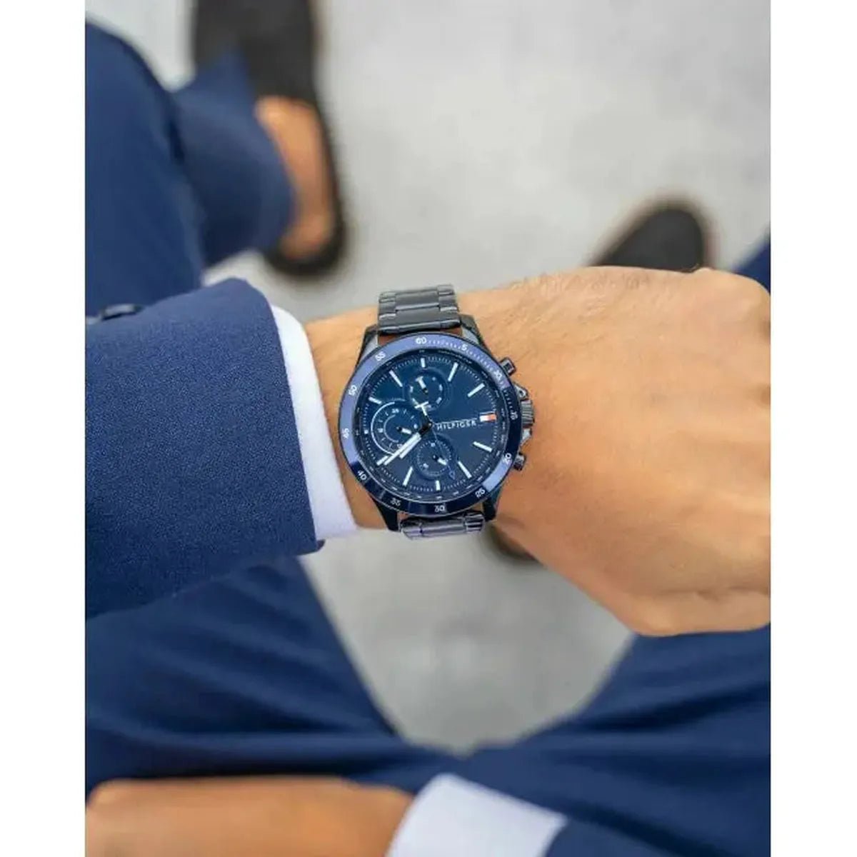 Tommy Hilfiger Bank Quartz Men's Watch 1791720 - Watch Enclave